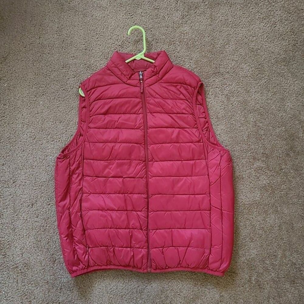 Rare women Greenlander Lightweight Down Packable Puffy Vest for Winter
